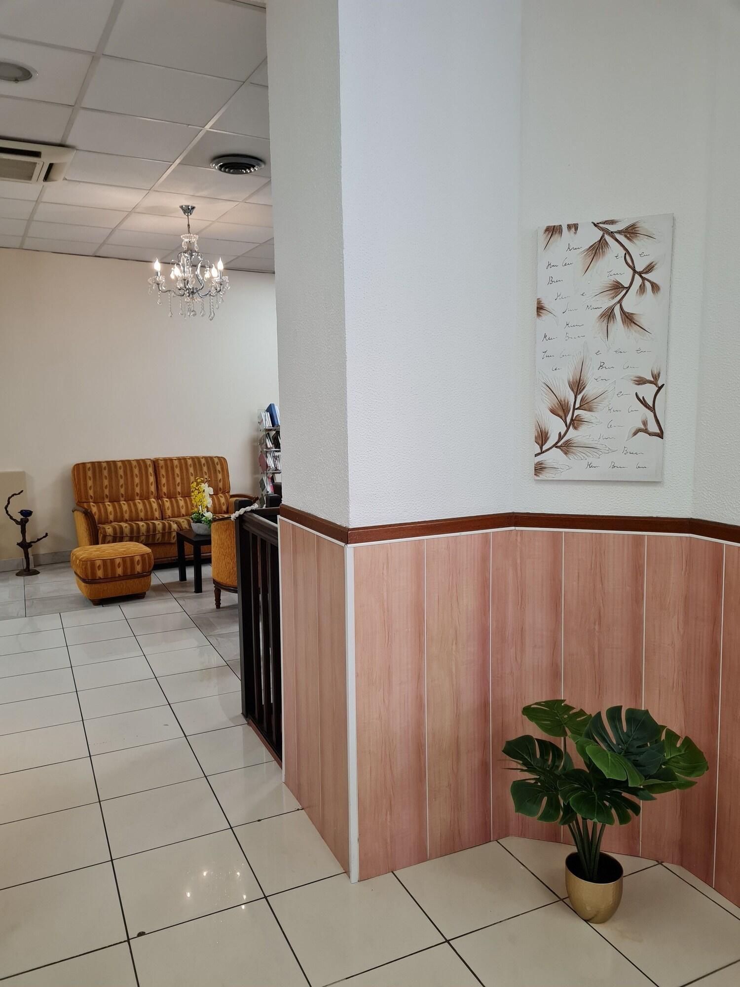 Hotel Le Milan Lourdes Exterior foto