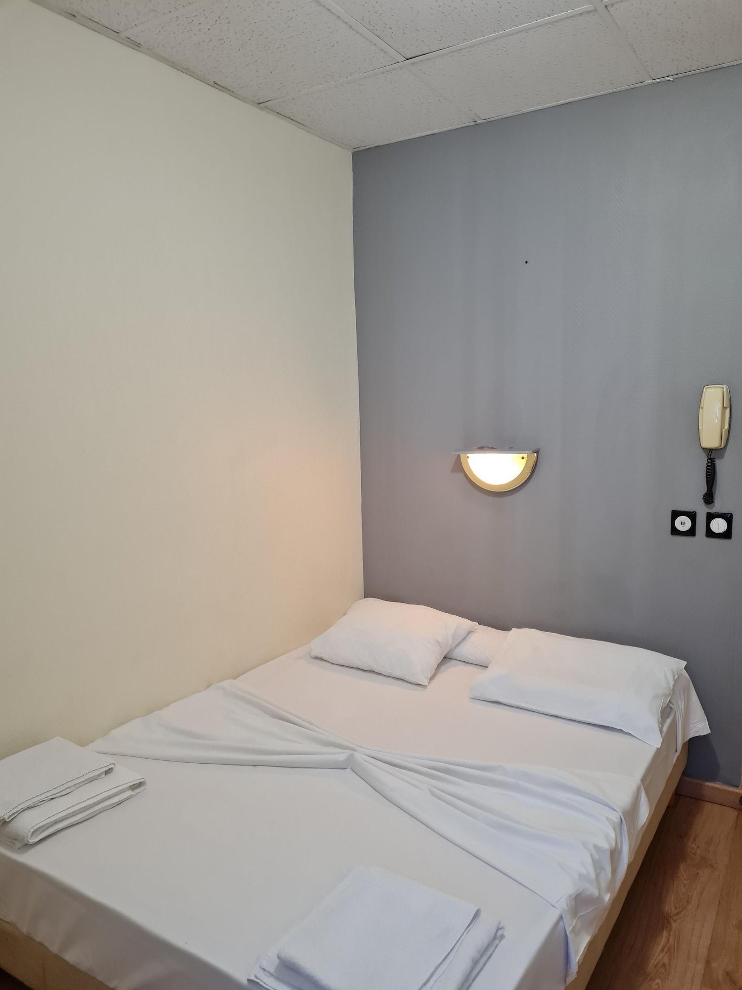 Hotel Le Milan Lourdes Exterior foto