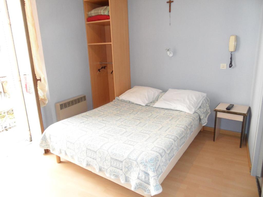 Hotel Le Milan Lourdes Habitación foto