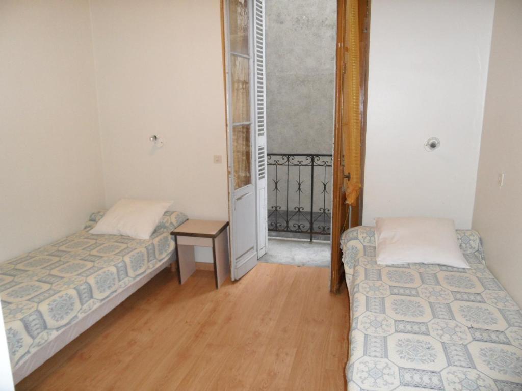Hotel Le Milan Lourdes Habitación foto