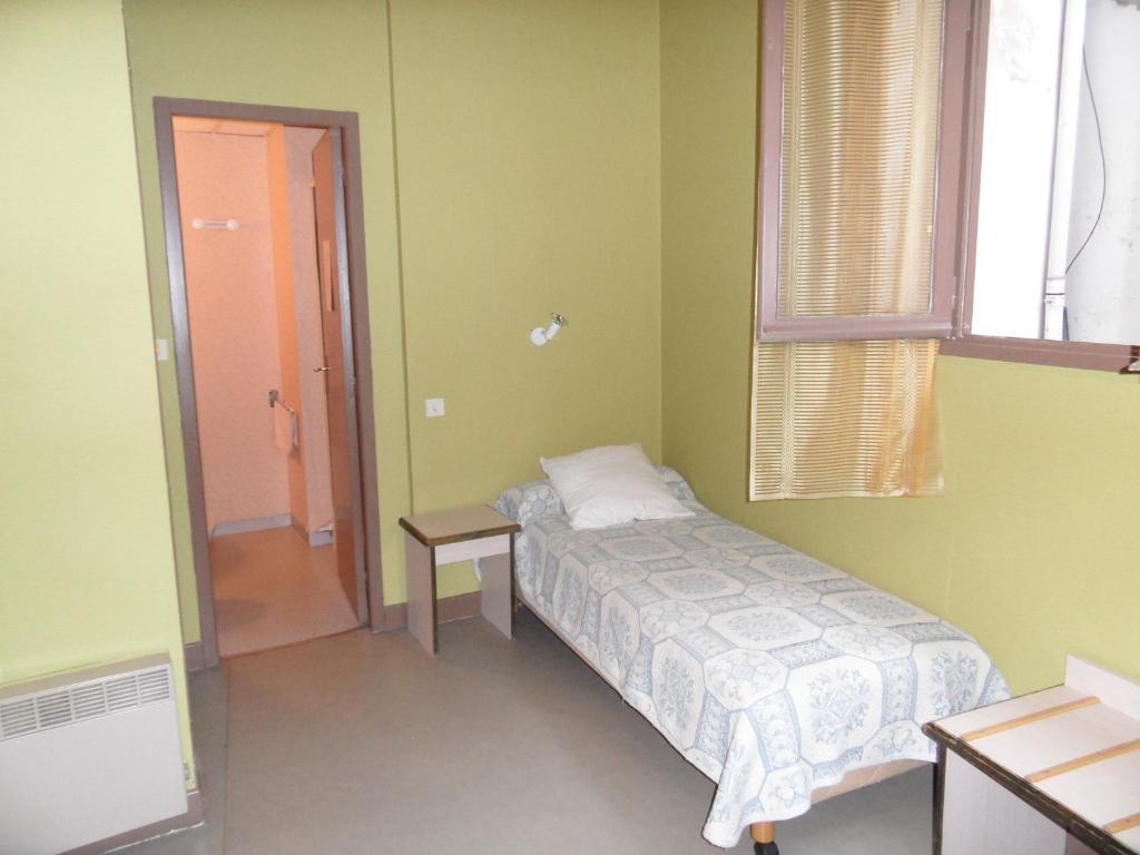 Hotel Le Milan Lourdes Habitación foto